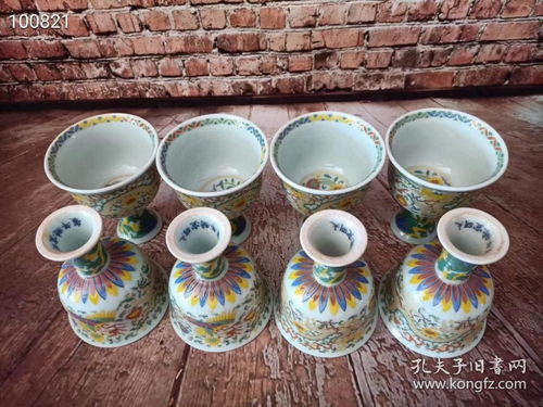 精品大明宣德年制手绘五彩龙凤纹高脚杯鉴赏